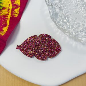 Feuille au doux rosé pailleté